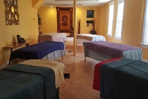Natural Remedies Massage